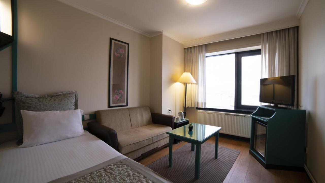 Kadikoey Rihtim Hotel Stambuł Zewnętrze zdjęcie