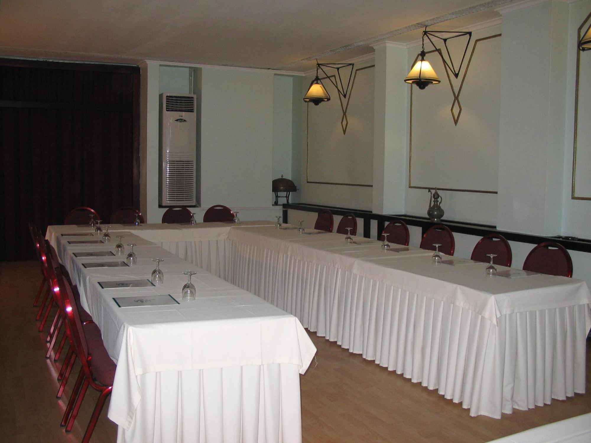 Kadikoey Rihtim Hotel Stambuł Zewnętrze zdjęcie