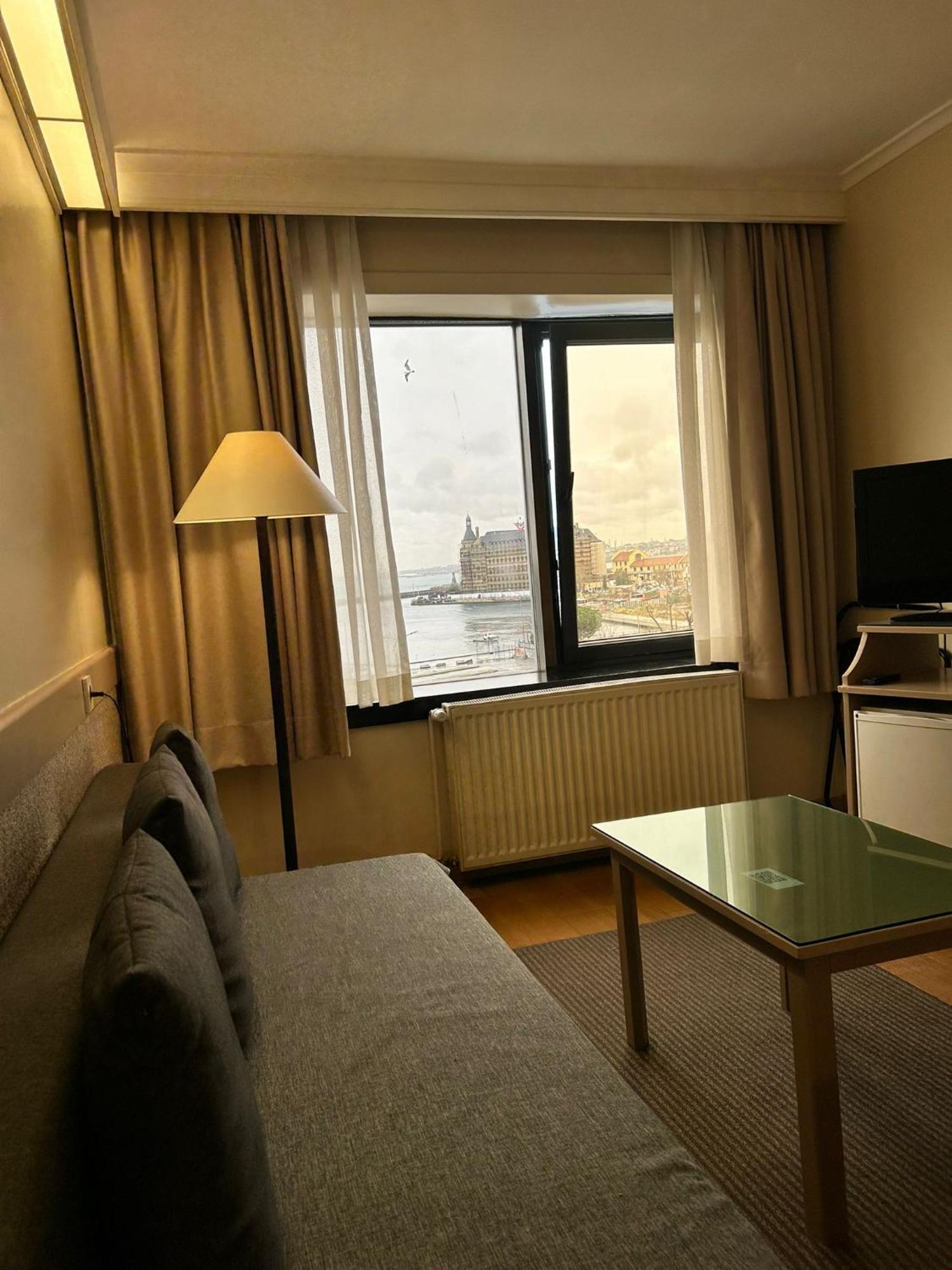 Kadikoey Rihtim Hotel Stambuł Zewnętrze zdjęcie