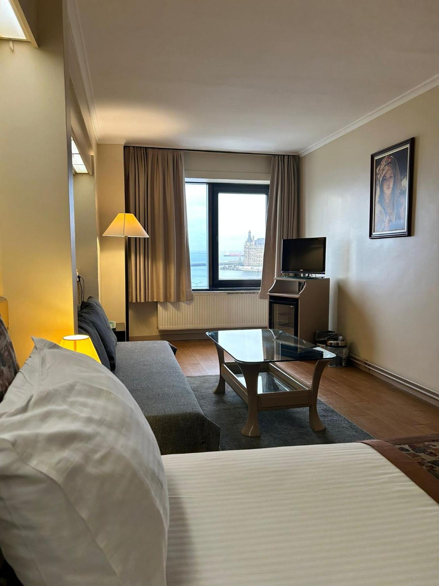 Kadikoey Rihtim Hotel Stambuł Zewnętrze zdjęcie