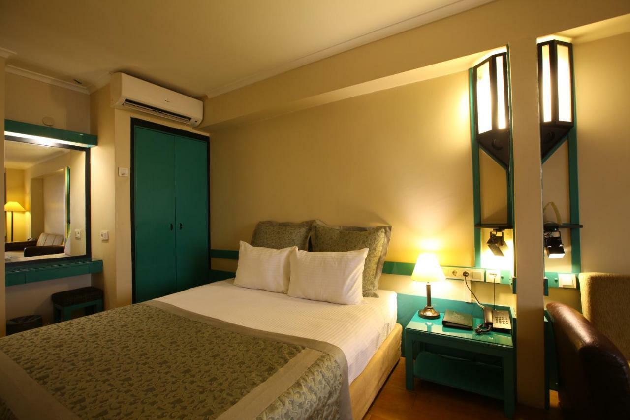 Kadikoey Rihtim Hotel Stambuł Zewnętrze zdjęcie